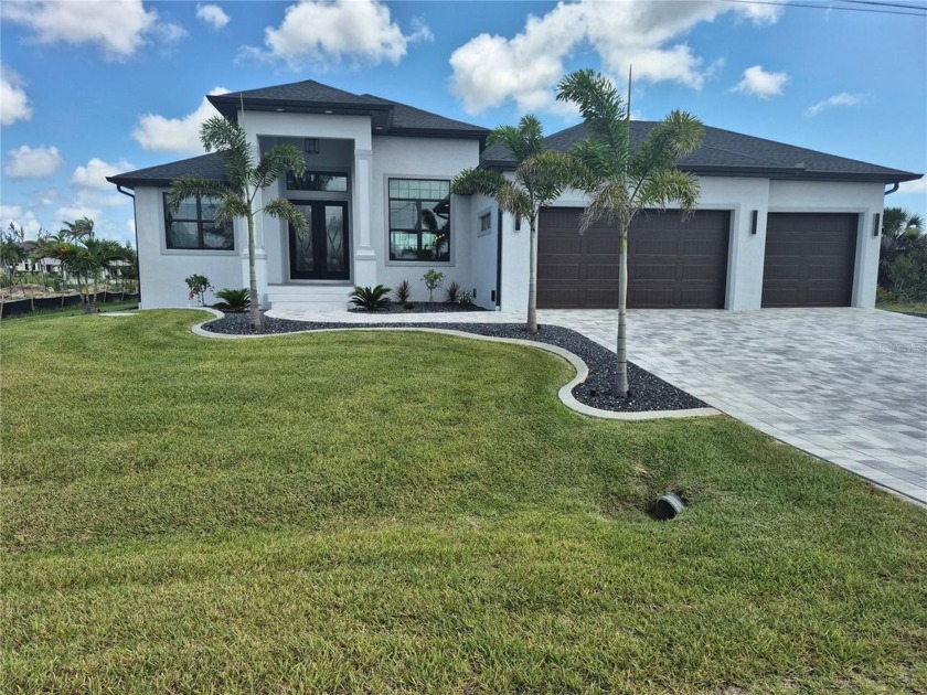 ENJOY *THE FLORIDA LIFESTYLE' in this Beautiful FURNISHED CUSTOM - Beach Home for sale in Port Charlotte, Florida on Beachhouse.com