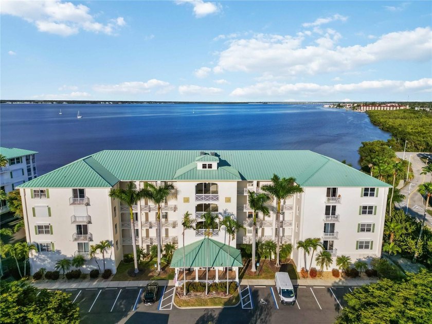 Beautiful 3-bedroom, 2-bath condominium located in the highly - Beach Condo for sale in Punta Gorda, Florida on Beachhouse.com