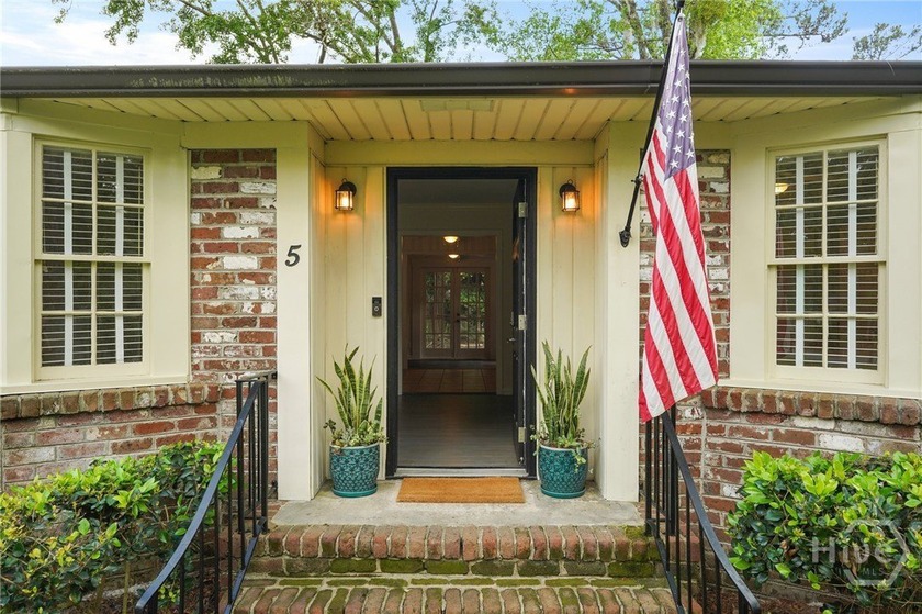 This stunning Savannah Grey Brick home is located in the highly - Beach Home for sale in Savannah, Georgia on Beachhouse.com