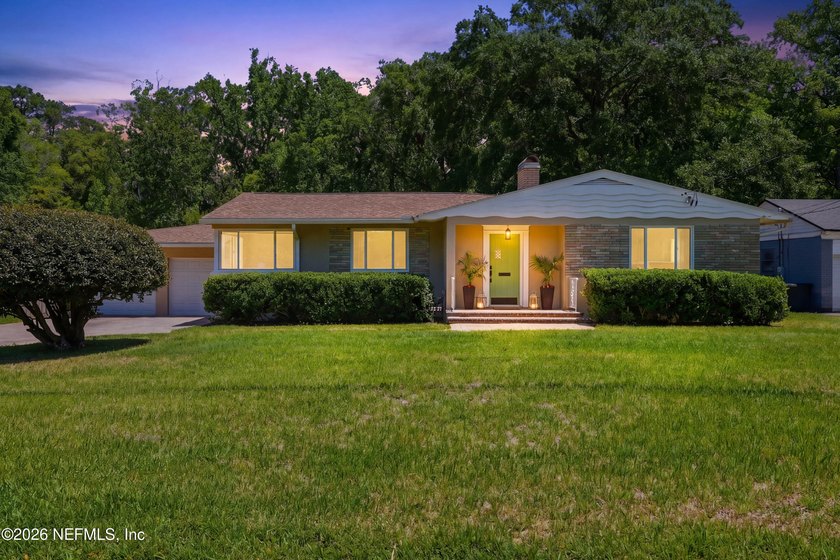 This Ridgewood home invites you to slow down and stay awhile - Beach Home for sale in Jacksonville, Florida on Beachhouse.com