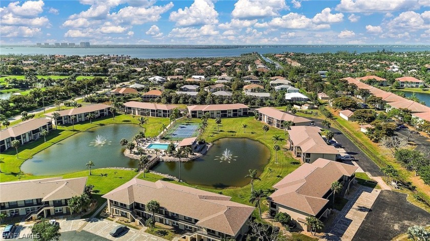 LOCATION! LOCATION! LOCATION! Are you looking for winter getaway - Beach Condo for sale in Fort Myers, Florida on Beachhouse.com