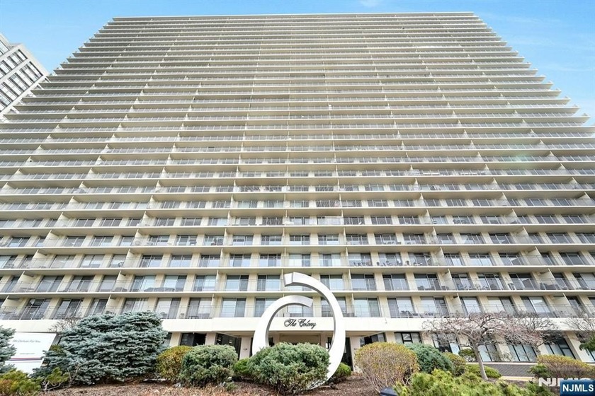 One of the most majestically elegant apartments with glorious - Beach Other for sale in Fort Lee, New Jersey on Beachhouse.com