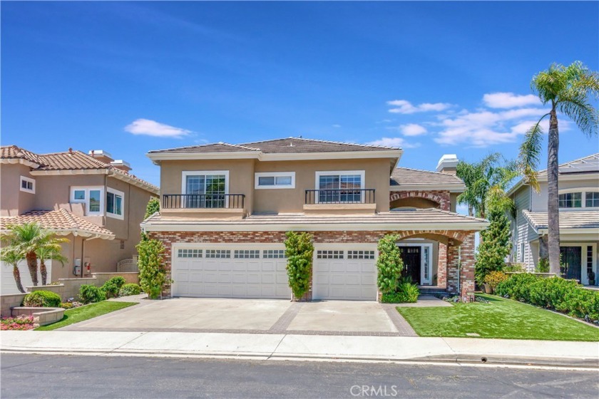 Breathtaking Views of the City and the Water Pond! This home is - Beach Home for sale in Rancho Santa Margarita, California on Beachhouse.com