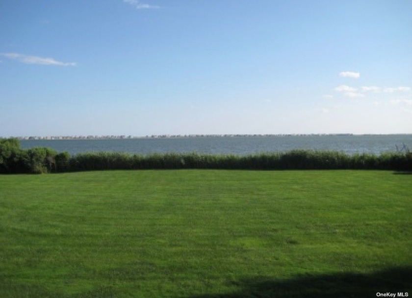 Open Bayfront. Last of Its Kind!!! Bayview's & Sunset views - Beach Lot for sale in Remsenburg, New York on Beachhouse.com