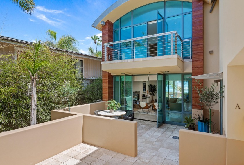 SPECTACULAR COASTAL CONTEMPORARY at Carpinteria Beach. Immerse - Beach Home for sale in Carpinteria, California on Beachhouse.com