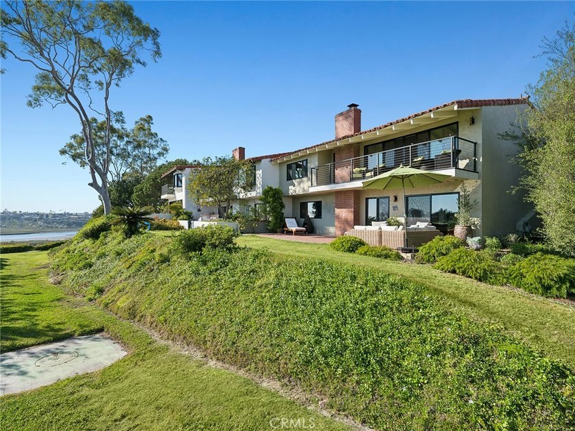 Positioned on the front row of the coveted Bluffs community in - Beach Home for sale in Newport Beach, California on Beachhouse.com