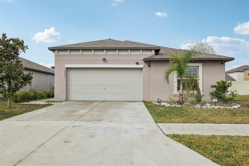 Welcome to 16612 Sunburst Lake Street, a contemporary 4-bedroom - Beach Home for sale in Wimauma, Florida on Beachhouse.com