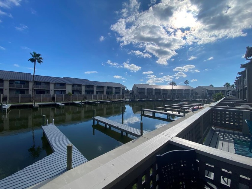 Beautifully renovated Canal Townhome style condo in Bay House - Beach Condo for sale in Rockport, Texas on Beachhouse.com