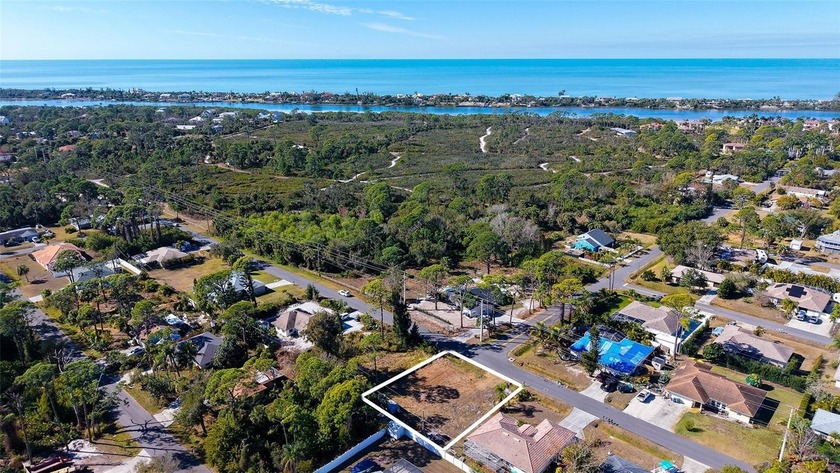 Are you ready to build your custom dream home? This cleared - Beach Lot for sale in Venice, Florida on Beachhouse.com