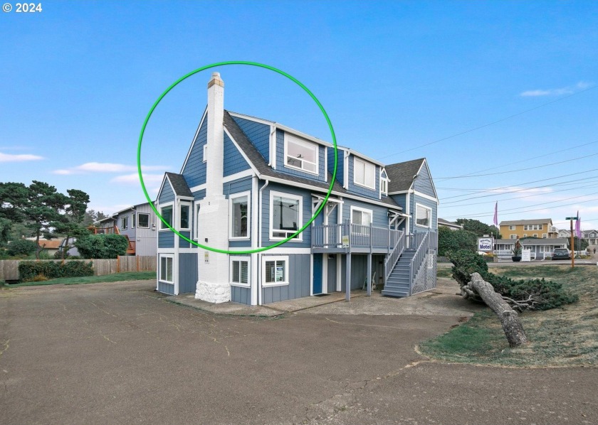 OCEAN VIEWS and nestled in the heart of Lincoln City - Beach Condo for sale in Lincoln City, Oregon on Beachhouse.com