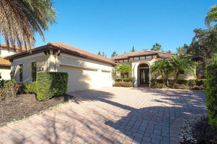 John Cannon Rosella model is now available--home is vacant and - Beach Home for sale in Lakewood Ranch, Florida on Beachhouse.com