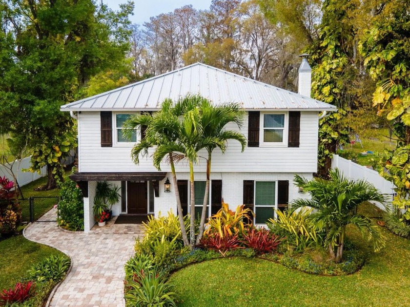 Under contract-accepting backup offers. Welcome to your private - Beach Home for sale in Tampa, Florida on Beachhouse.com