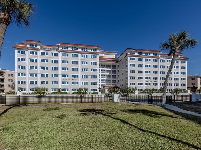 Beautifully updated and turnkey furnished with new furniture - Beach Condo for sale in Venice, Florida on Beachhouse.com