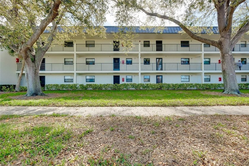 ~~ PRICE IMPROVENEBT ~ This beautifully updated second-floor - Beach Condo for sale in Venice, Florida on Beachhouse.com