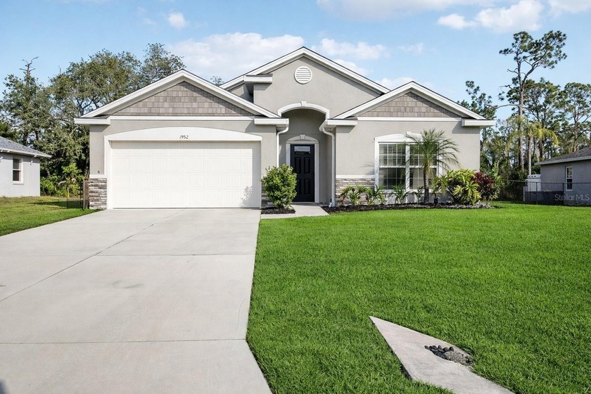 One or more photo(s) has been virtually staged. Potential FHA - Beach Home for sale in North Port, Florida on Beachhouse.com