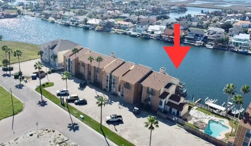 Adorable Updated Waterfront Condo! Enjoy serene waterviews and - Beach Condo for sale in Corpus Christi, Texas on Beachhouse.com