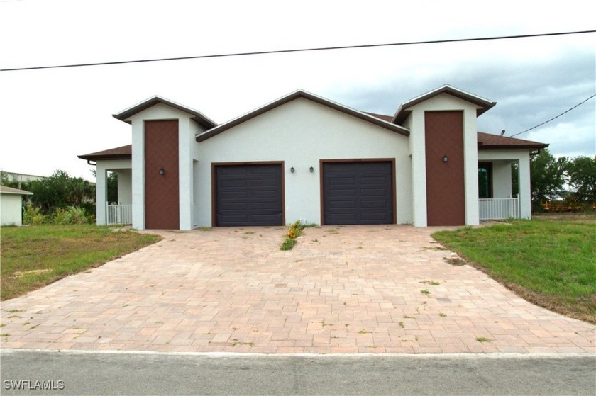 Immaculate and Spacious, this newly constructed property prides - Beach Home for sale in Lehigh Acres, Florida on Beachhouse.com
