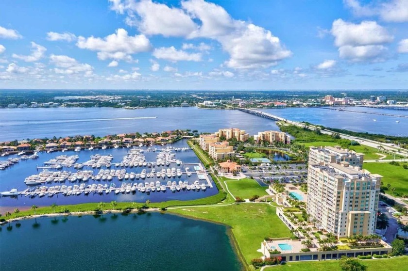 EXCEPTIONAL WATERFRONT LIVING! RARELY AVAILABLE corner MARINA - Beach Condo for sale in Palmetto, Florida on Beachhouse.com