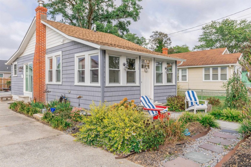 Welcome to 119 W Pacific Ave, a beautifully renovated bayside - Beach Home for sale in Villas, New Jersey on Beachhouse.com