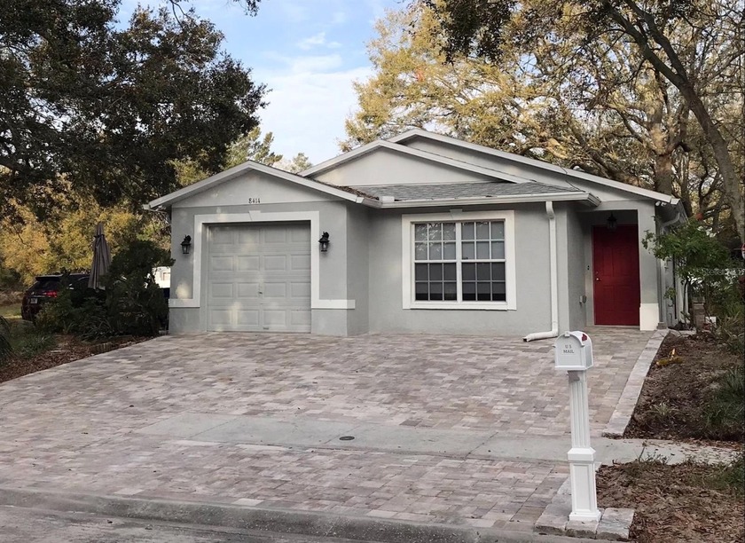 Welcome to this stunning property, ideally situated for - Beach Home for sale in Tampa, Florida on Beachhouse.com