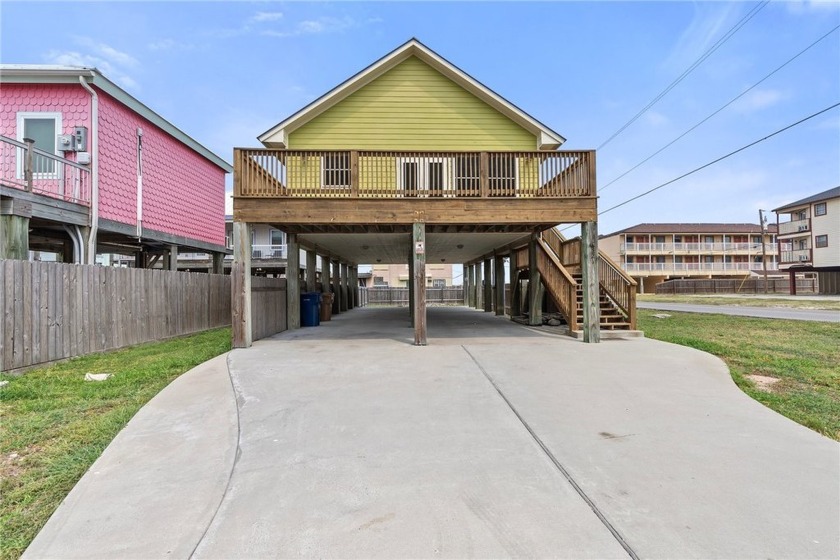 Nestled along the shores of North Beach, this income-producing - Beach Home for sale in Corpus Christi, Texas on Beachhouse.com