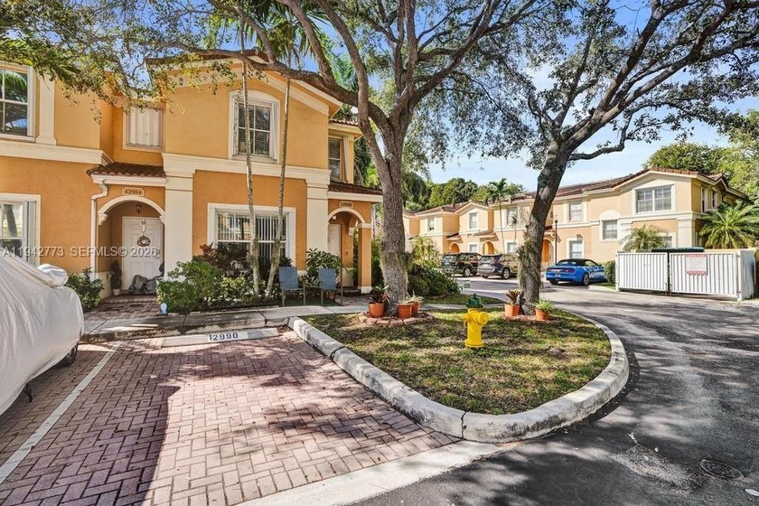 Immaculately maintained 3-bedroom, 2.5-bath residence located in - Beach Condo for sale in Miramar, Florida on Beachhouse.com