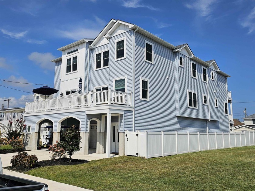 ***Open House Saturday Sept. 28th Noon - 2PM***  Spectacular - Beach Townhome/Townhouse for sale in North Wildwood, New Jersey on Beachhouse.com