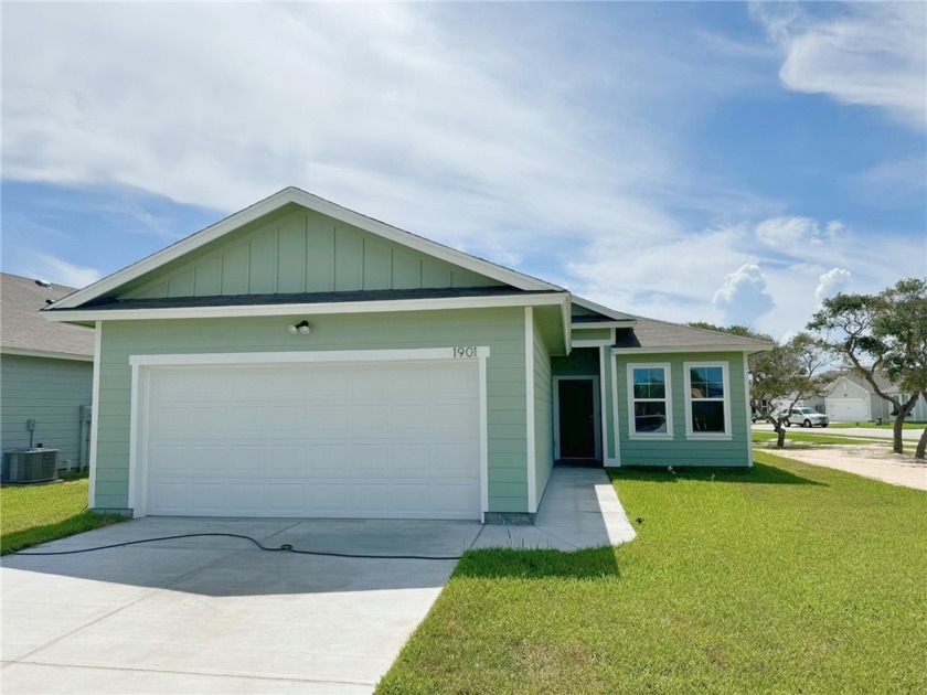 As you step inside, you'll be captivated by the stunning - Beach Home for sale in Aransas Pass, Texas on Beachhouse.com