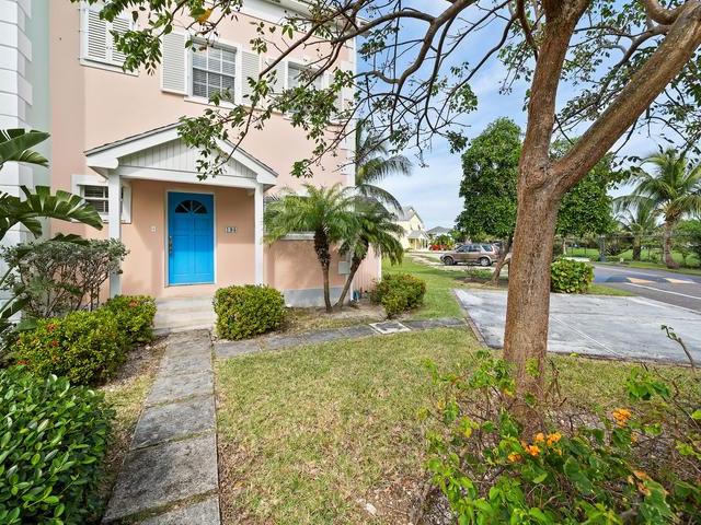 Well priced spacious canal-front townhouse. At over 2500sqf this - Beach Condo for sale in Paradise Island, Bahamas on Beachhouse.com