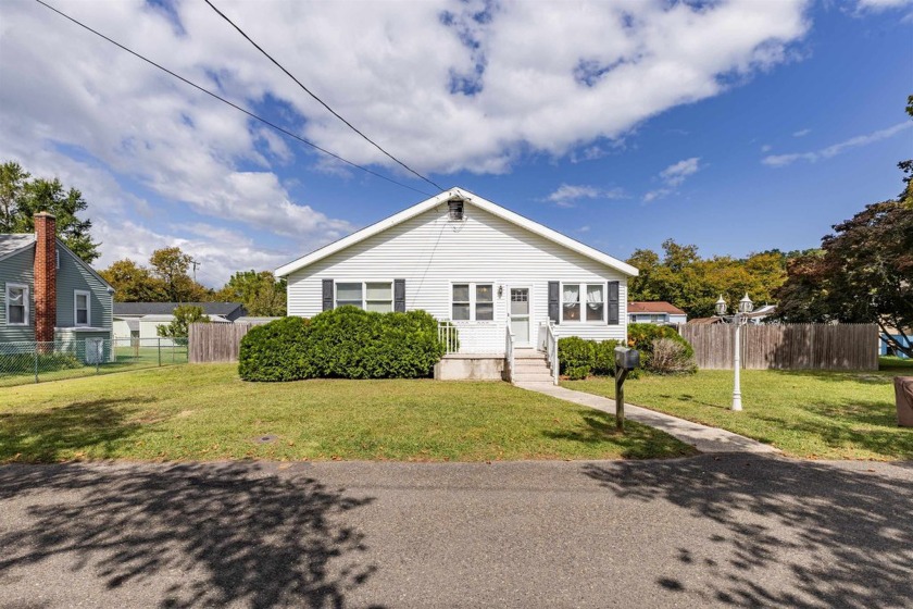 Discover the unique and versatile charm of this expansive - Beach Home for sale in Del Haven, New Jersey on Beachhouse.com