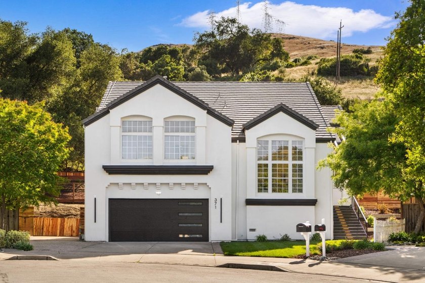 Discover this beautifully reimagined home, fully renovated in - Beach Home for sale in San Jose, California on Beachhouse.com