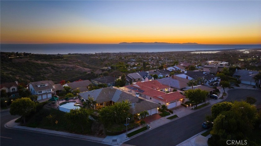 Enjoy this beautifully remodeled single-level home, sitting on - Beach Home for sale in Corona Del Mar, California on Beachhouse.com