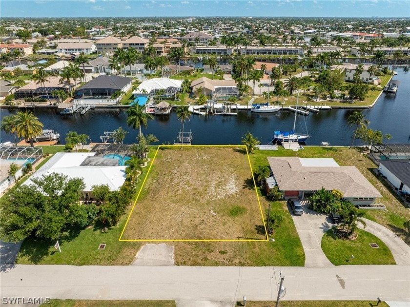 Gorgeous WATERFRONT buildable lot in the sought after Orchid - Beach Lot for sale in Cape Coral, Florida on Beachhouse.com