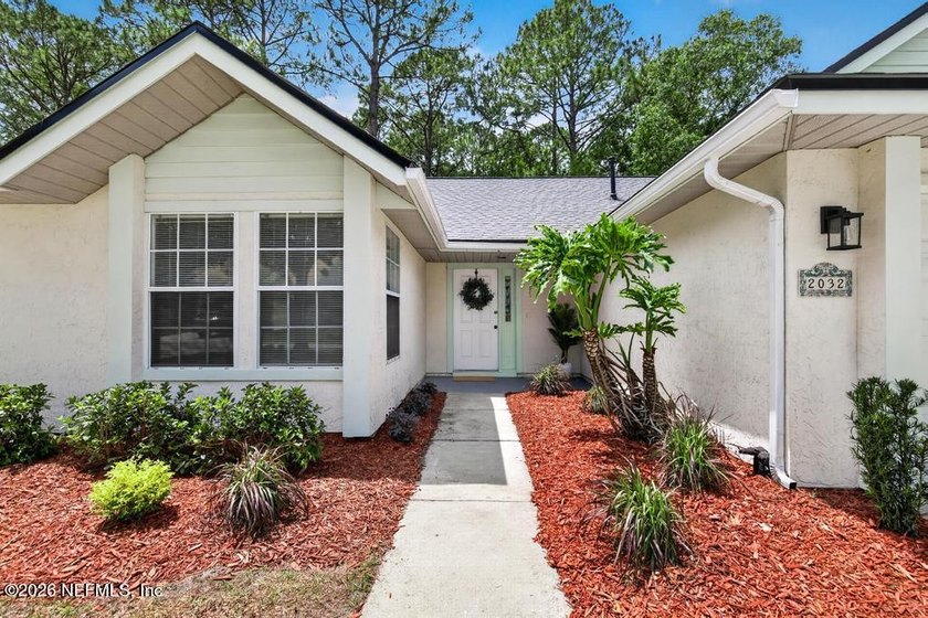 Move-In Ready Home Backing to Preserve in Kensington! Welcome to - Beach Home for sale in Jacksonville, Florida on Beachhouse.com