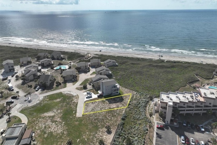 Beachfront vacant lot with golf cart access to the beach! - Beach Lot for sale in Port Aransas, Texas on Beachhouse.com