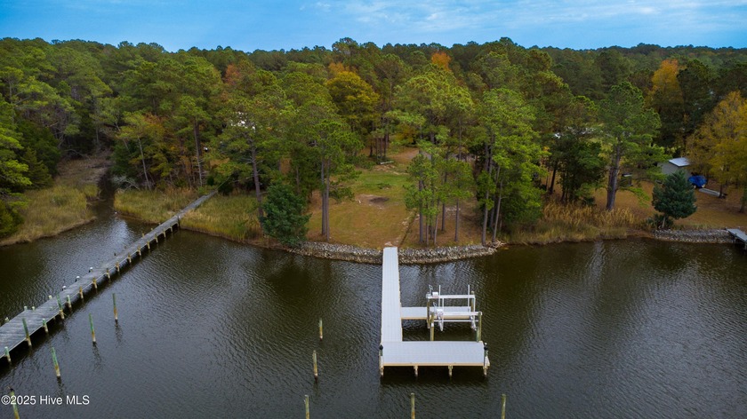 Discover the ideal place to bring your dream waterfront home to - Beach Lot for sale in Merritt, North Carolina on Beachhouse.com