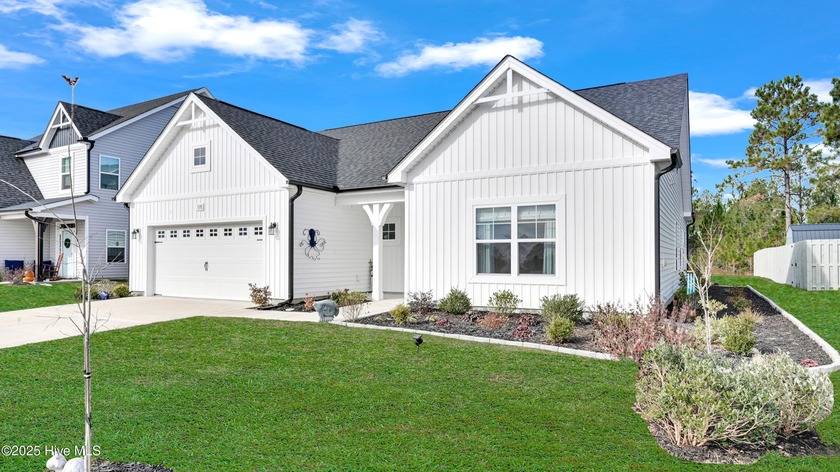 Welcome to 578 Transom Way in the sought-after Oyster Landing - Beach Home for sale in Sneads Ferry, North Carolina on Beachhouse.com