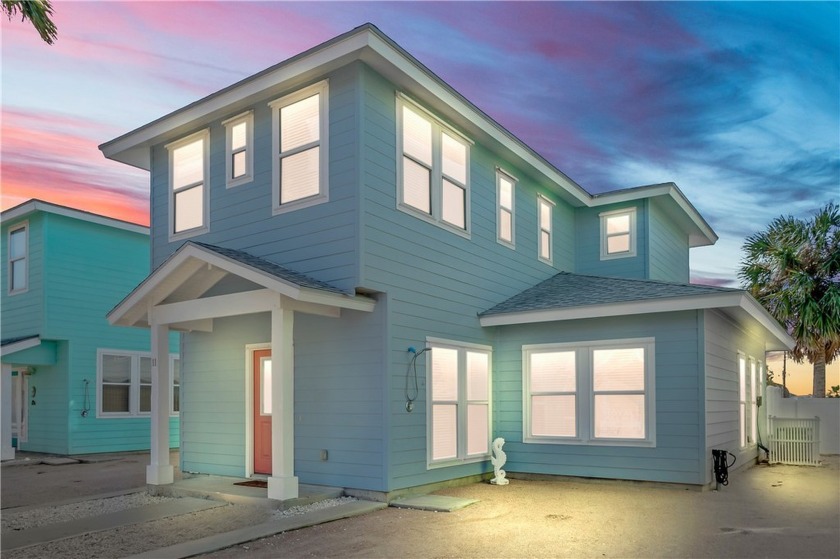 Don't miss your opportunity to own your very own beach house...4 - Beach Home for sale in Port Aransas, Texas on Beachhouse.com