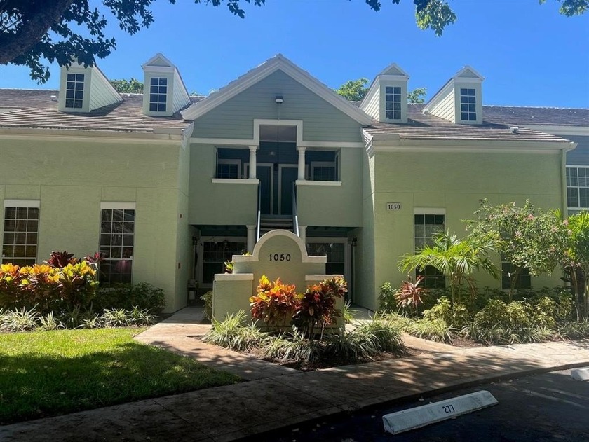 1050 Crystal Way D - Beach Condo for sale in Delray Beach, Florida on Beachhouse.com