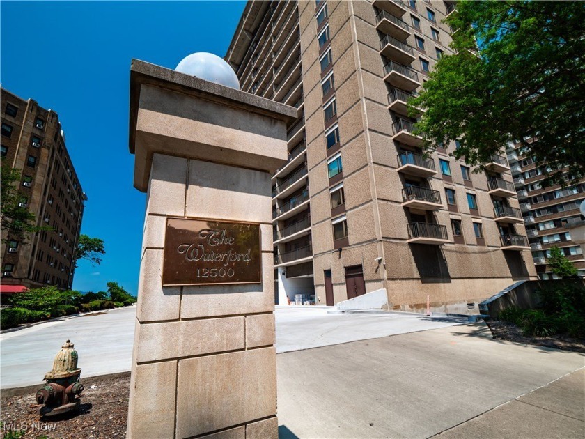 Upgrades galore in this stunning corner Gold Coast condo! Enjoy - Beach Condo for sale in Lakewood, Ohio on Beachhouse.com