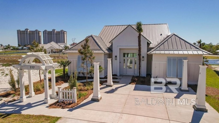 Welcome to this fully furnished, move-in ready Beach Cottage in - Beach Home for sale in Gulf Shores, Alabama on Beachhouse.com