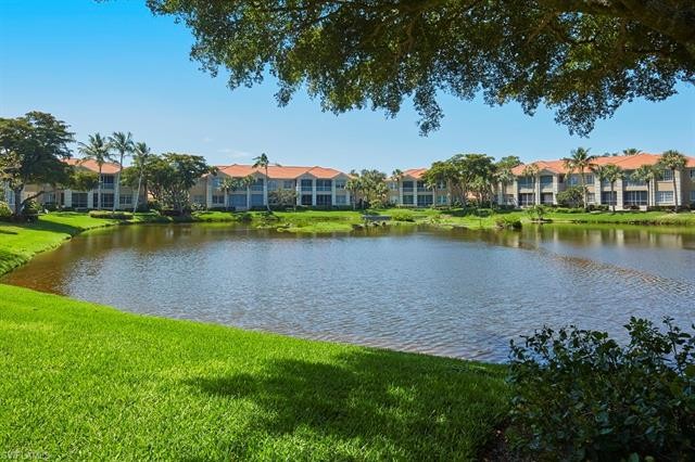 Beautifully updated with new flooring, bathrooms and kitchen - Beach Condo for sale in Bonita Springs, Florida on Beachhouse.com