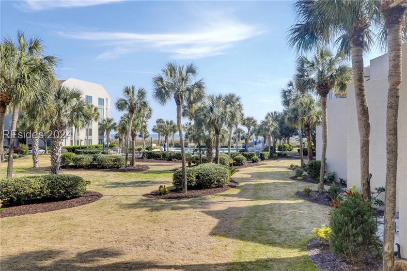 Picture perfect 2 bedroom 2 bath oceanfront Shorewood Villa in - Beach Home for sale in Hilton Head Island, South Carolina on Beachhouse.com