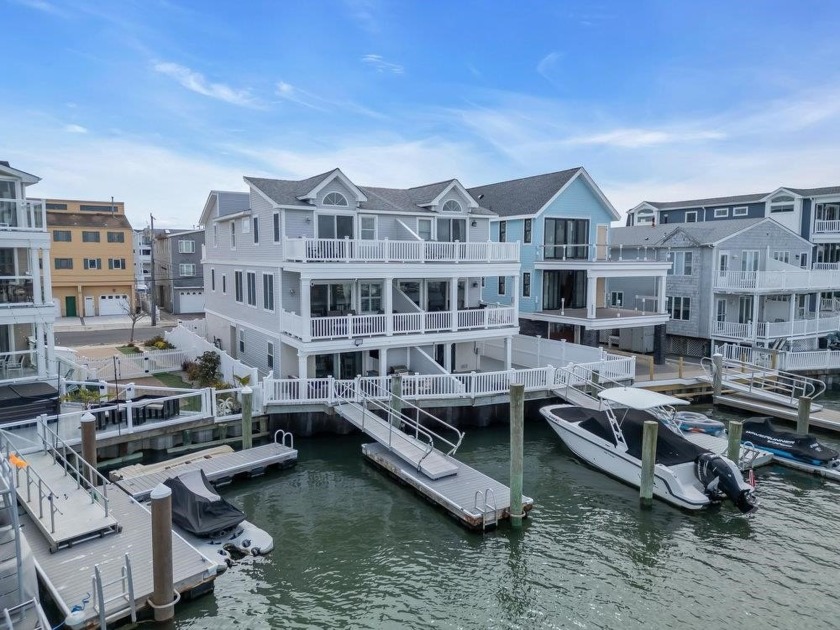 Welcome to 4426 Venicean Rd, a beautiful 3 story, luxury - Beach Townhome/Townhouse for sale in Sea Isle City, New Jersey on Beachhouse.com