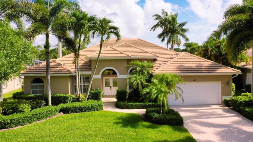 Stunning Renovated Home with Golf Course Views in Monarch - Beach Home for sale in Palm City, Florida on Beachhouse.com