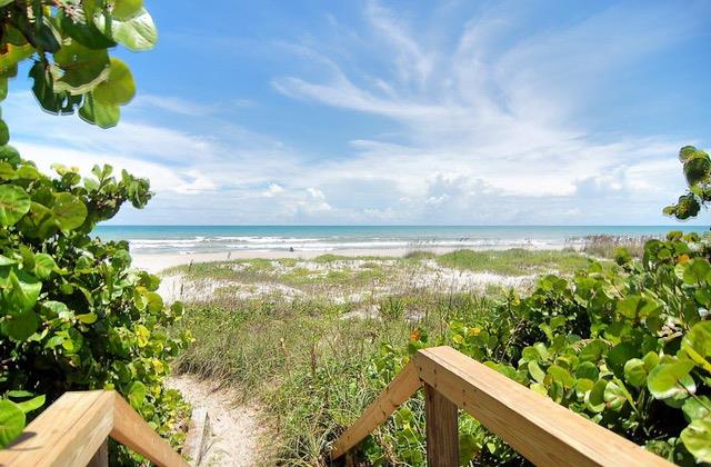 2 Bedroom Remodeled Beachfront - Beach Vacation Rentals in Cocoa Beach, Florida on Beachhouse.com