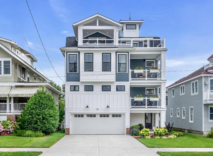 Situated in the East side of the Gardens, this beachside retreat - Beach Home for sale in Ocean City, New Jersey on Beachhouse.com