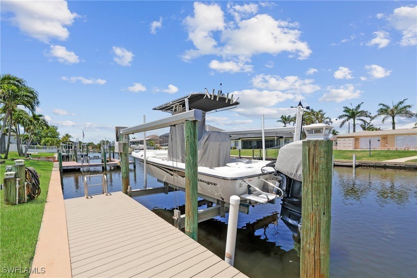 HUGE PRICE REDUCTION!!!!! This home has been totally renovated - Beach Home for sale in Cape Coral, Florida on Beachhouse.com