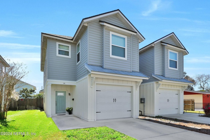 Experience the charm of this pristine, nearly new townhome - Beach Townhome/Townhouse for sale in Atlantic Beach, Florida on Beachhouse.com