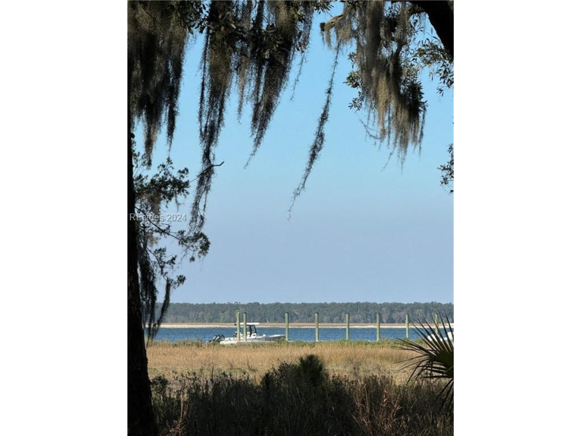Stunning Intracoastal Waterway views right out your back door - Beach Lot for sale in Daufuskie Island, South Carolina on Beachhouse.com